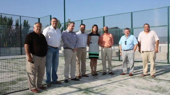 Pistas Pádel Iznalloz - centro deportivo en Iznalloz