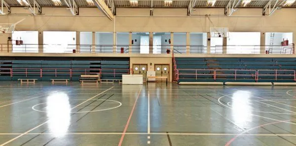 Polideportivo Municipal Aqa El Torcal - centro deportivo en Málaga