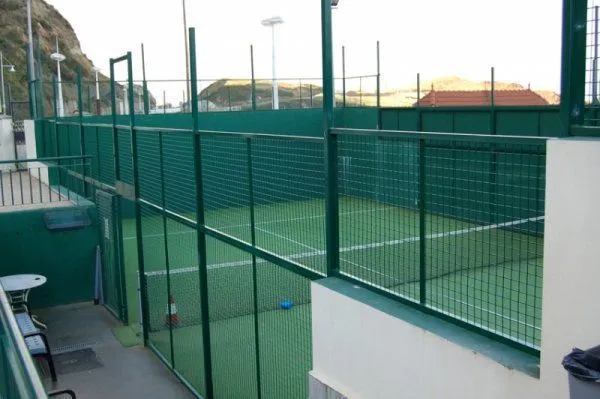 Real Club Nautico De Salinas - centro deportivo en Castrillón
