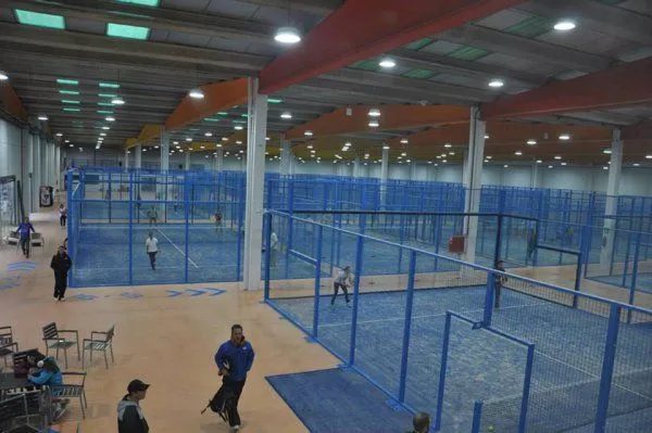 Sanset Padel Indoor - centro deportivo en San Sebastián de los Reyes