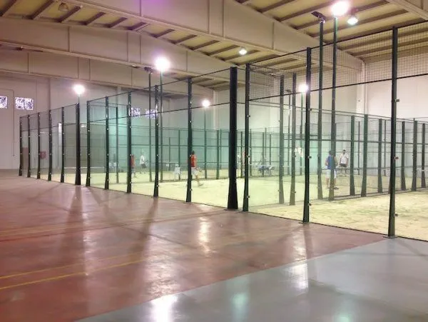 Valdemorillo Padel Indor - centro deportivo en Valdemorillo