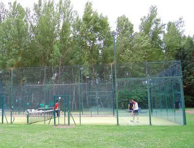 Club El Soto - centro deportivo en Burgos