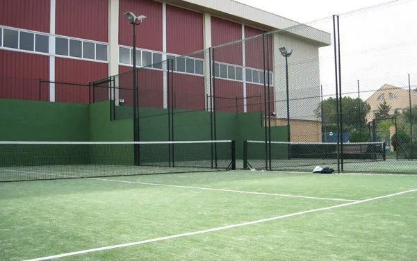 Colegio Y Centro Deportivo Villalkor - centro deportivo en Alcorcón