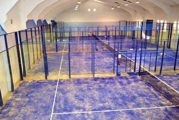 Padel Blue Segovia - centro deportivo en Segovia