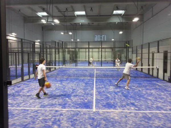 Pádel Indoor Bidasoa - centro deportivo en Irun