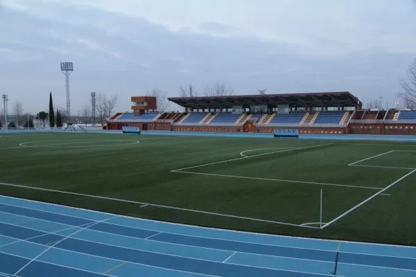 Polideportivo Dehesa De Navalcarbón - centro deportivo en Rozas de Madrid